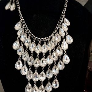 Z-Collection Paparazzi jeweled necklace